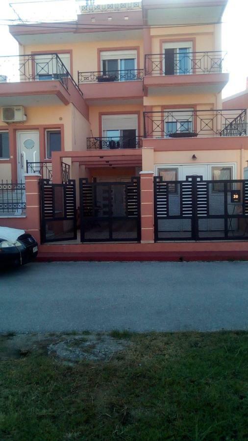 Apostolia Lux Apartments Volos Bagian luar foto